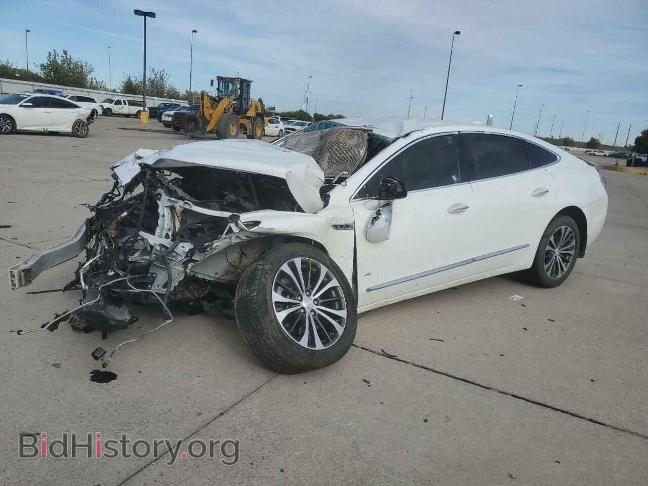 Photo 1G4ZN5SS2HU139986 - BUICK LACROSSE 2017