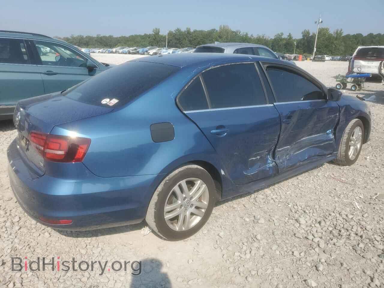 2017 VOLKSWAGEN JETTA - VIN: 3VW2B7AJ2HM363845 - Фото 3