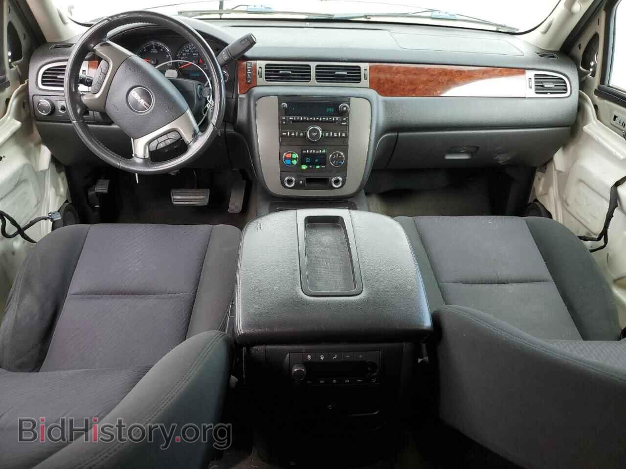 2011 GMC YUKON - VIN: 1GKS1HE04BR389998 - Фото 8