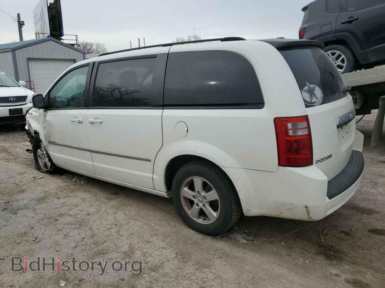 2010 DODGE CARAVAN - VIN: 2D4RN5D19AR341187 - Photo 2