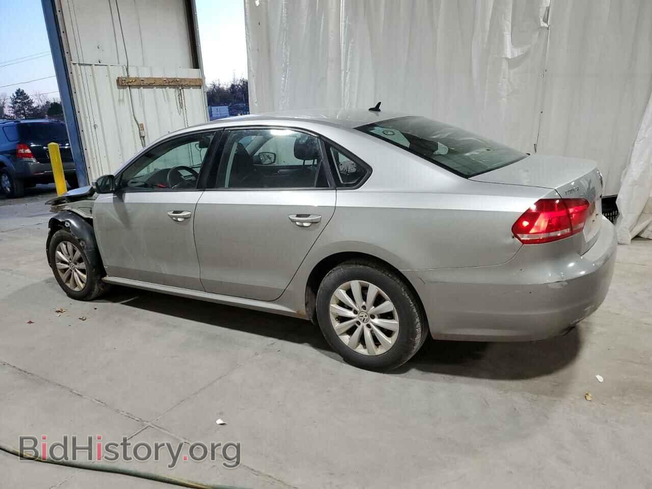 2013 VOLKSWAGEN PASSAT - VIN: 1VWAP7A37DC130165 - Фото 2