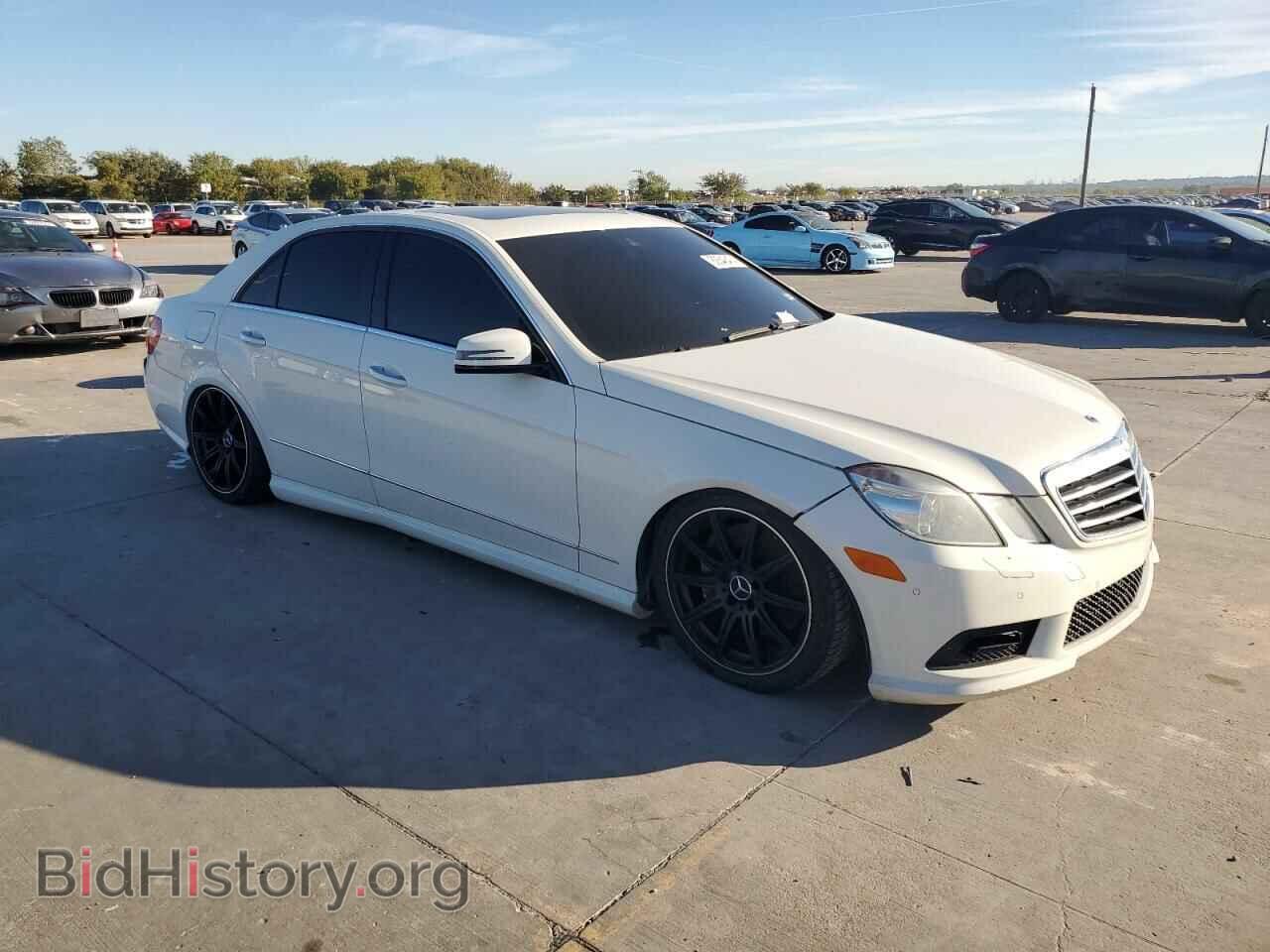 2011 MERCEDES-BENZ E-CLASS - VIN: WDDHF7CB4BA279575 - Фото 4