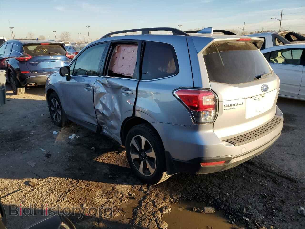 2017 SUBARU FORESTER - VIN: JF2SJAJC2HH541781 - Фото 2