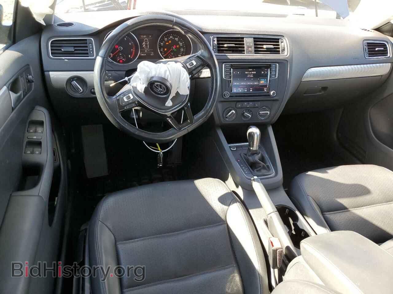 2017 VOLKSWAGEN JETTA - VIN: 3VWDB7AJ0HM308075 - Фото 8