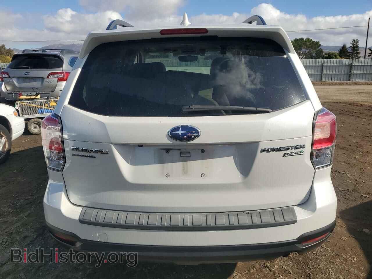 2017 SUBARU FORESTER - VIN: JF2SJAGC6HH512176 - Фото 6