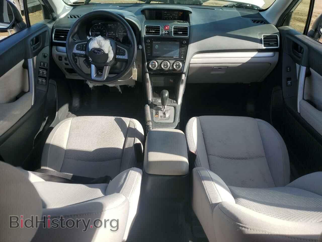 2017 SUBARU FORESTER - VIN: JF2SJAGC6HH512176 - Фото 8