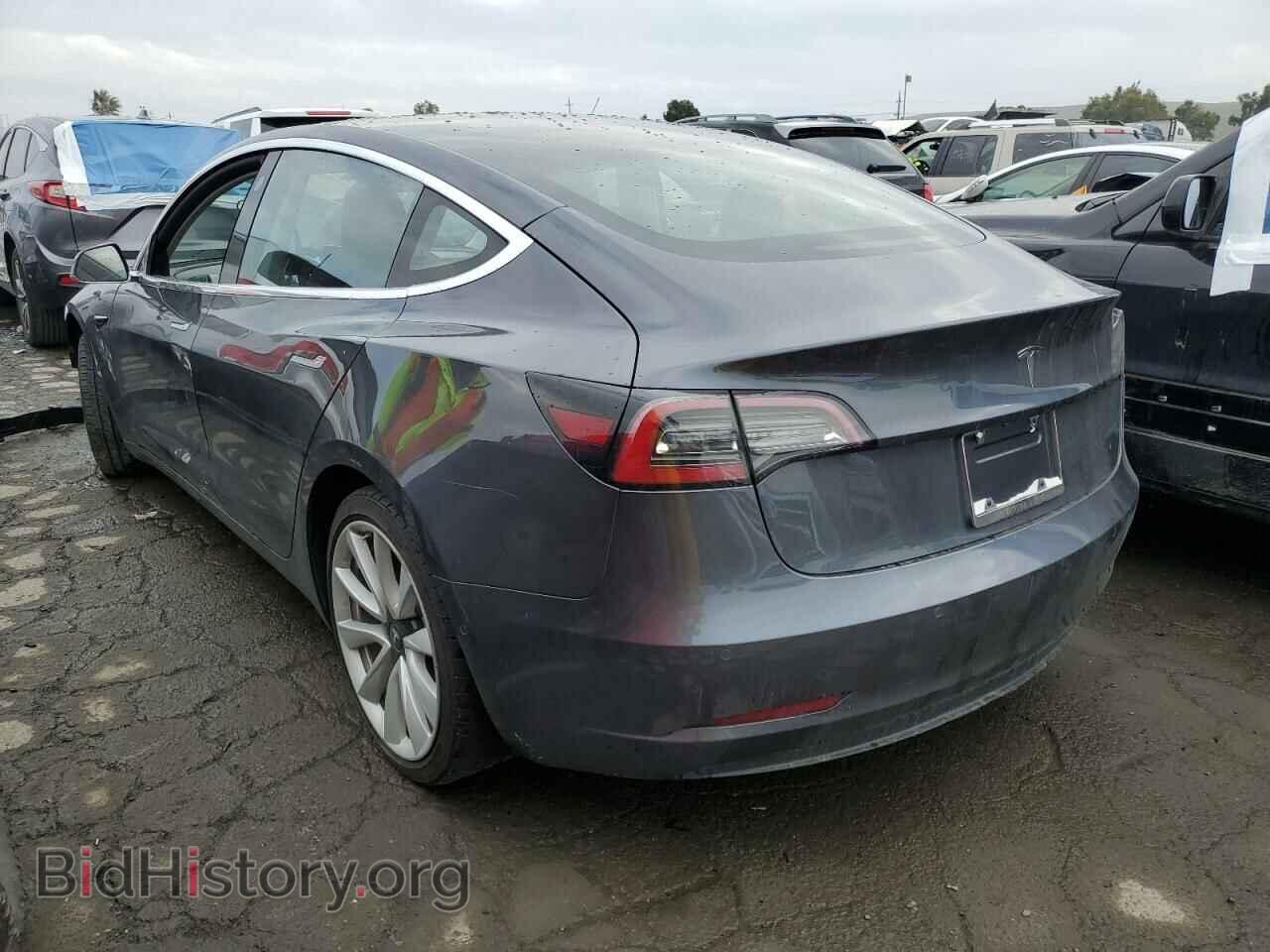2018 TESLA MODEL 3 - VIN: 5YJ3E1EA5JF050529 - Фото 2