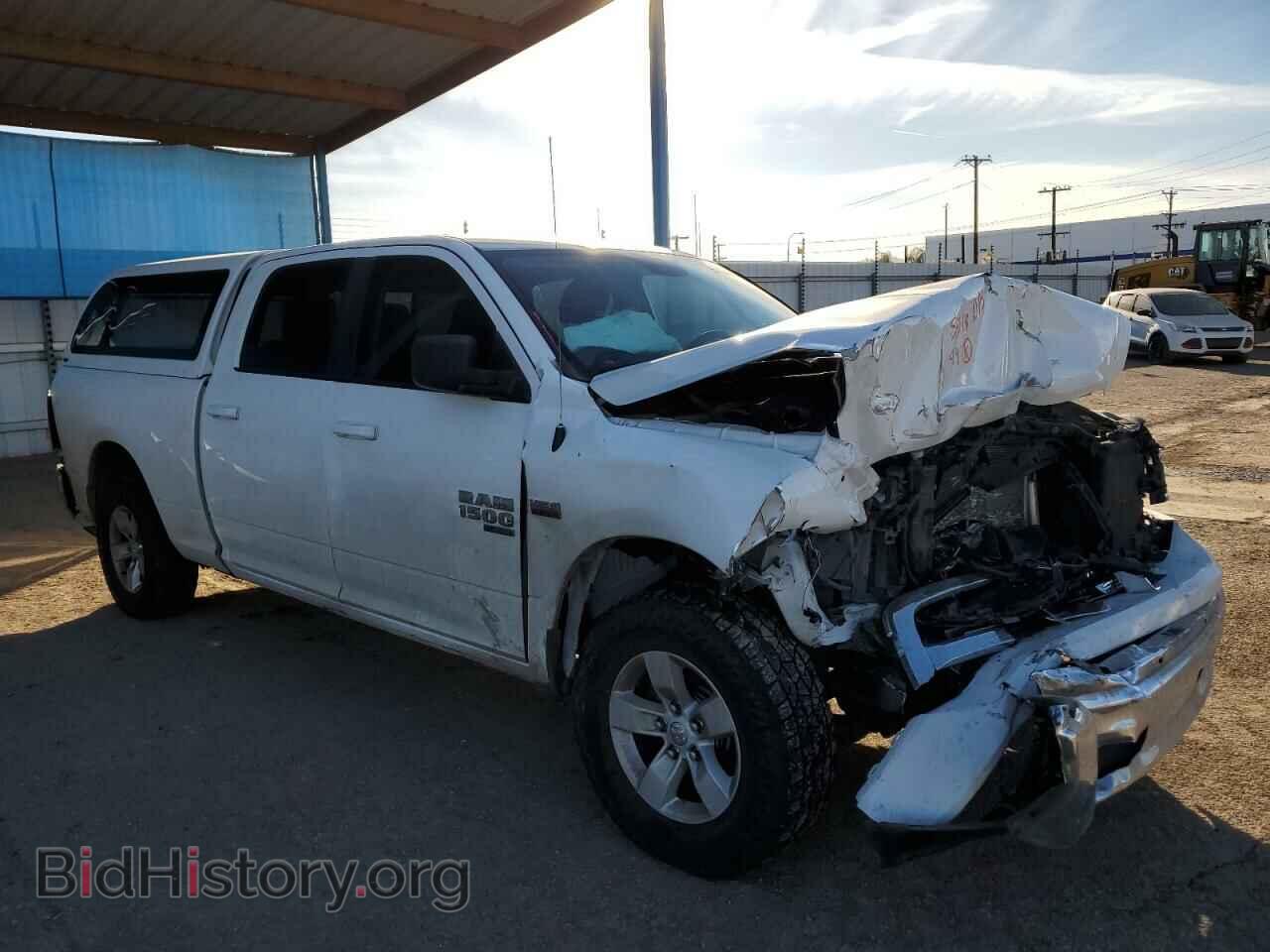 2019 RAM 1500 - VIN: 1C6RR6TT3KS733017 - Фото 4
