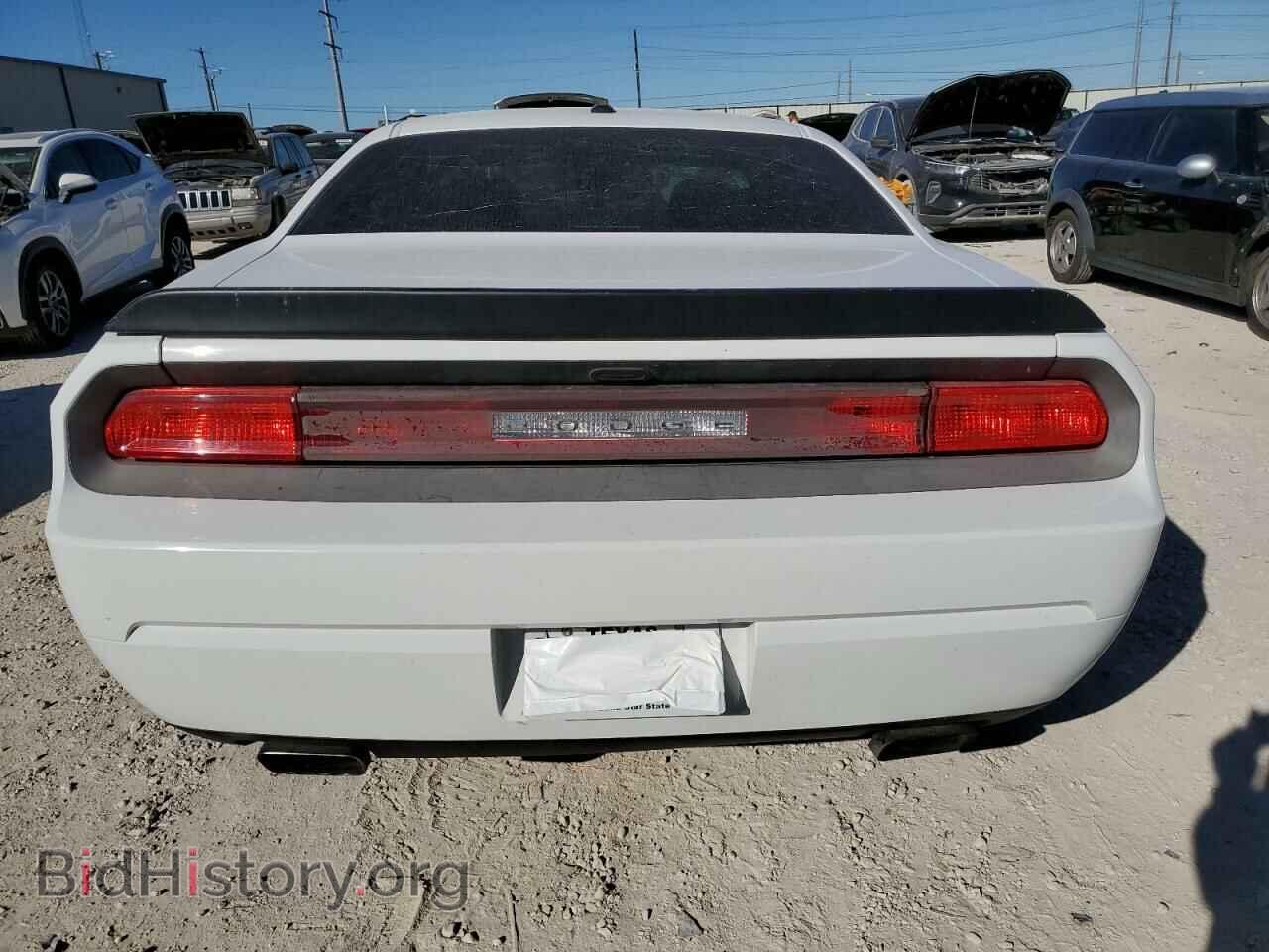 2014 DODGE CHALLENGER - VIN: 2C3CDYAG1EH214823 - Фото 6