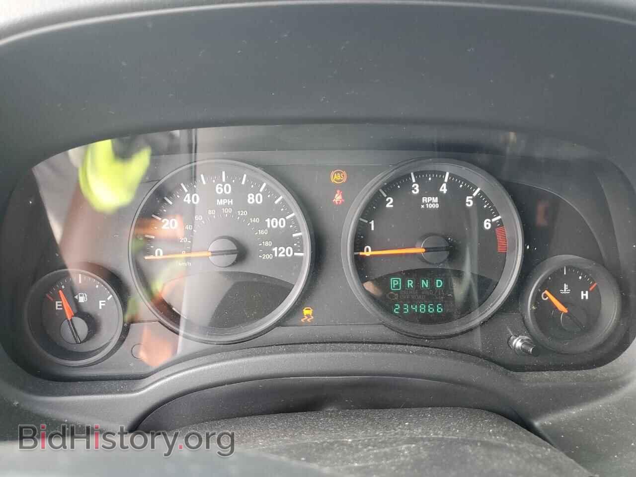 2010 JEEP COMPASS - VIN: 1J4NT4FB1AD578416 - Фото 9