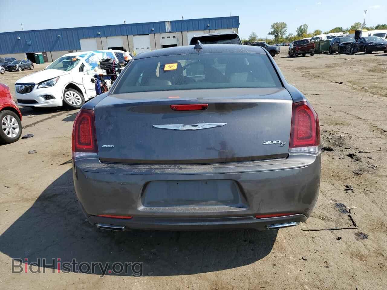 2017 CHRYSLER 300 - VIN: 2C3CCAGGXHH542490 - Фото 6