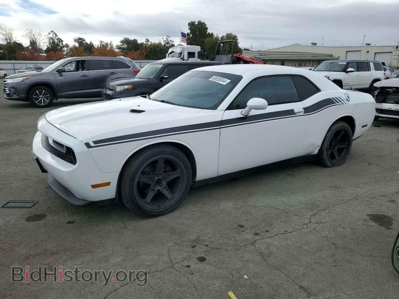 Фотография 2C3CDYAG7EH277084 - DODGE CHALLENGER 2014