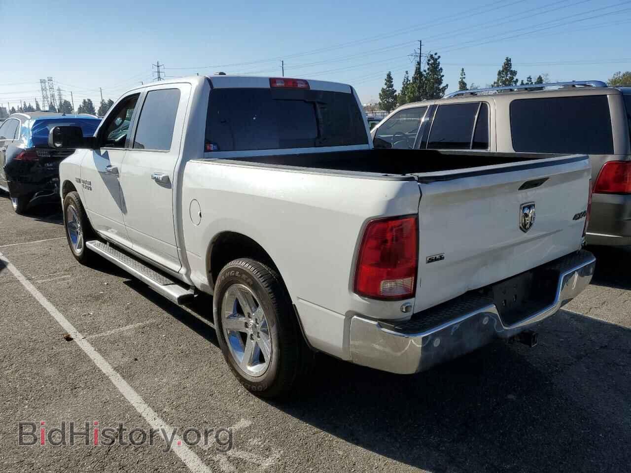 2017 RAM 1500 - VIN: 1C6RR6LT1HS569825 - Фото 2