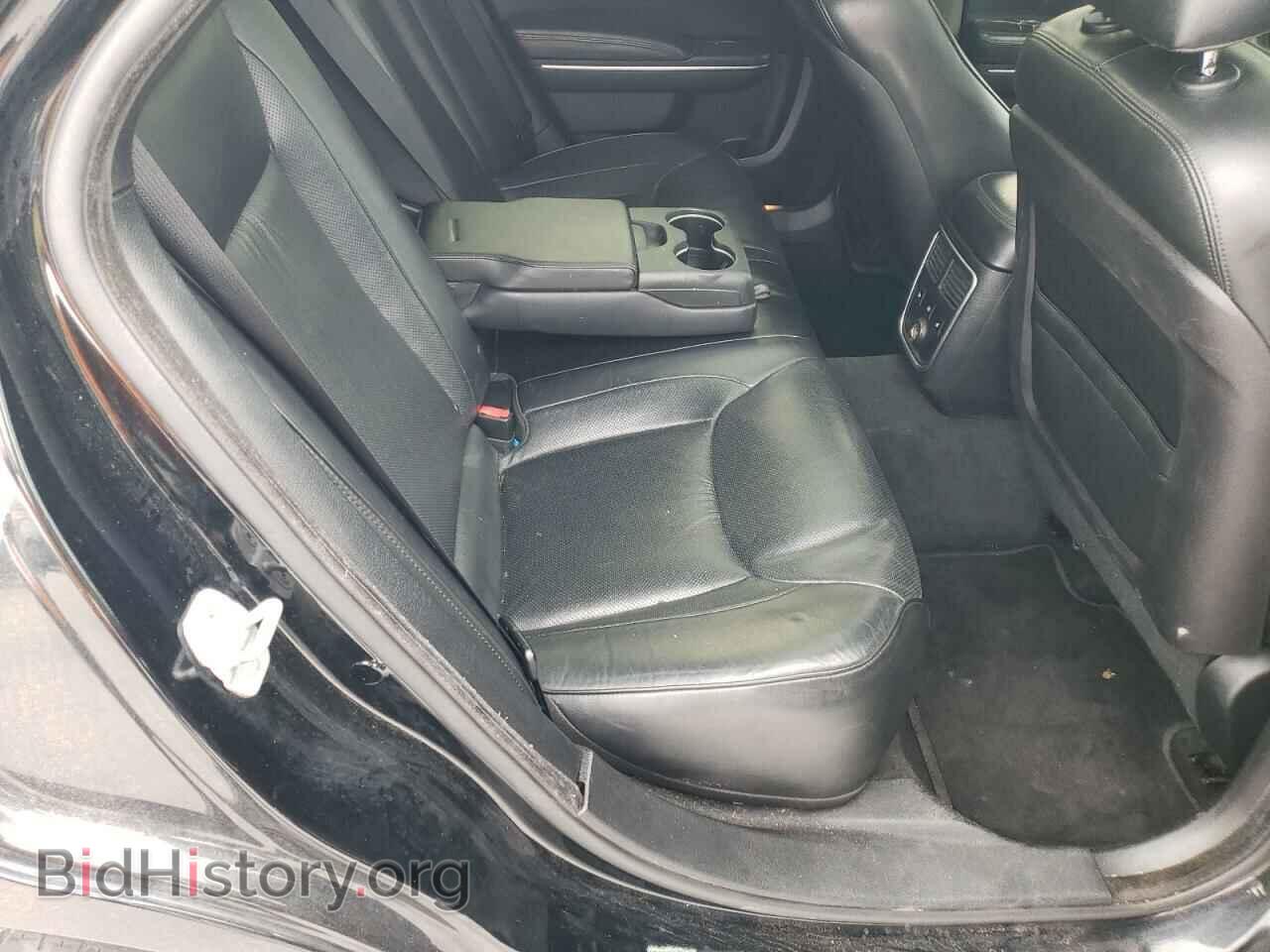 2011 CHRYSLER 300 - VIN: 2C3CA6CT8BH598604 - Фото 10