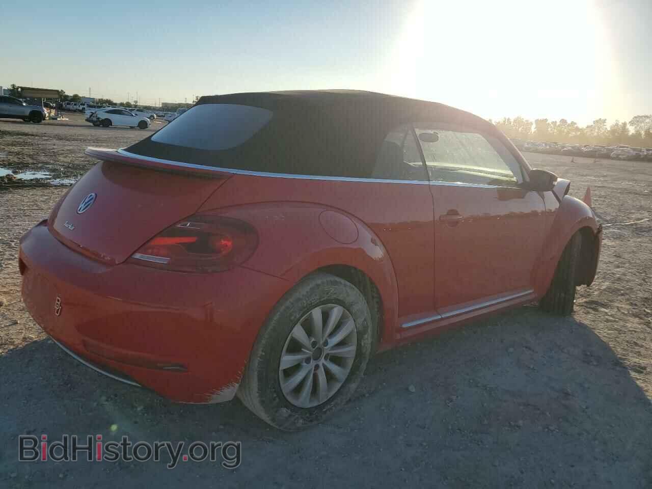 2019 VOLKSWAGEN BEETLE - VIN: 3VW5DAAT1KM506751 - Фото 3