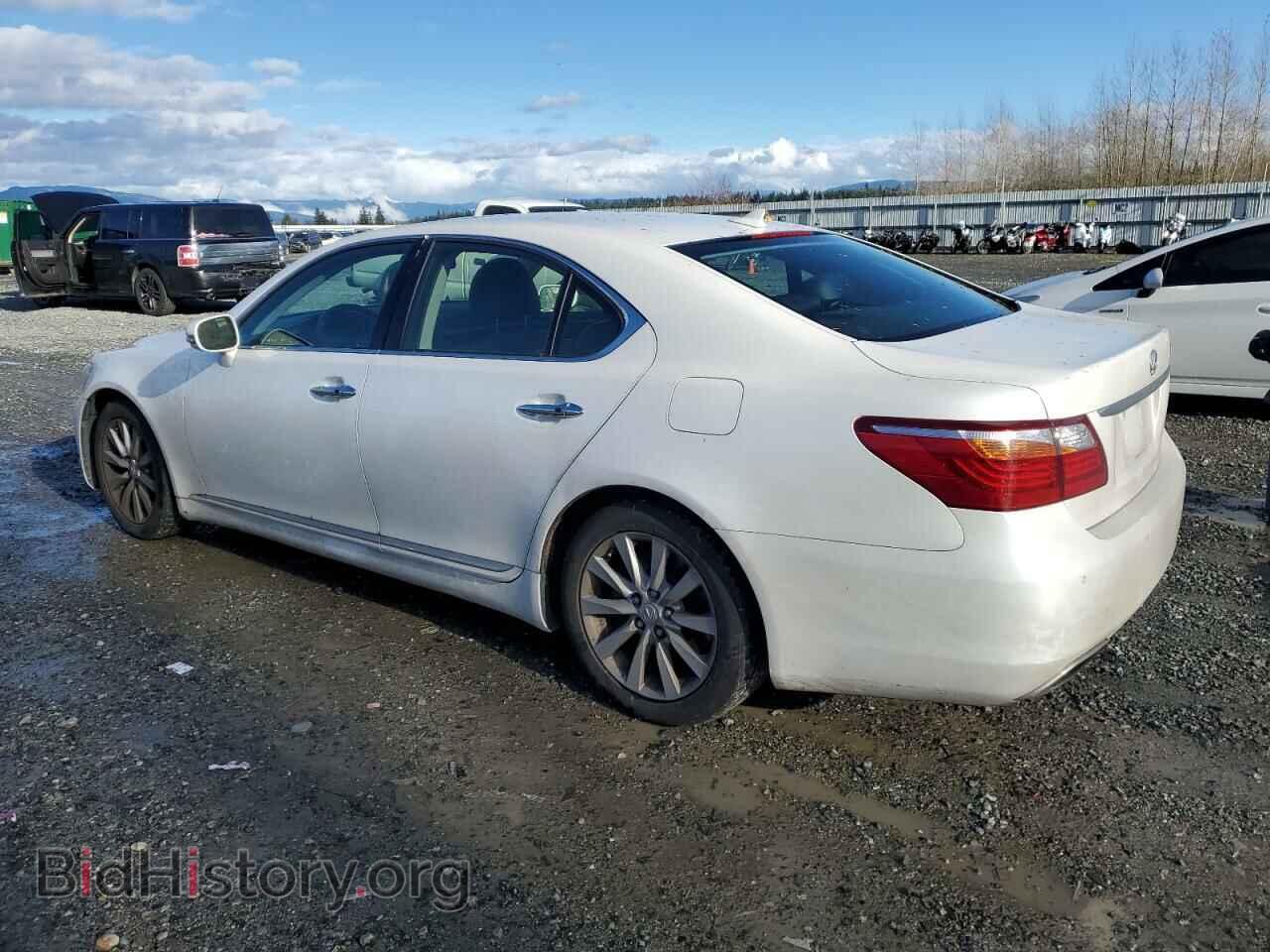 2012 LEXUS LS460 - VIN: JTHCL5EF0C5014825 - Photo 2