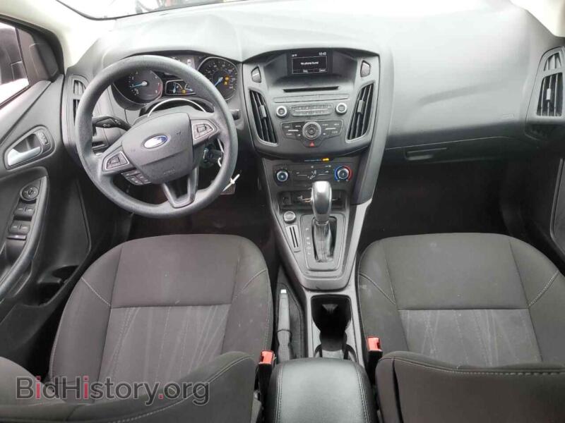 2016 Ford FOCUS (VIN 1FADP3F20GL363663) — фото 8 из 14