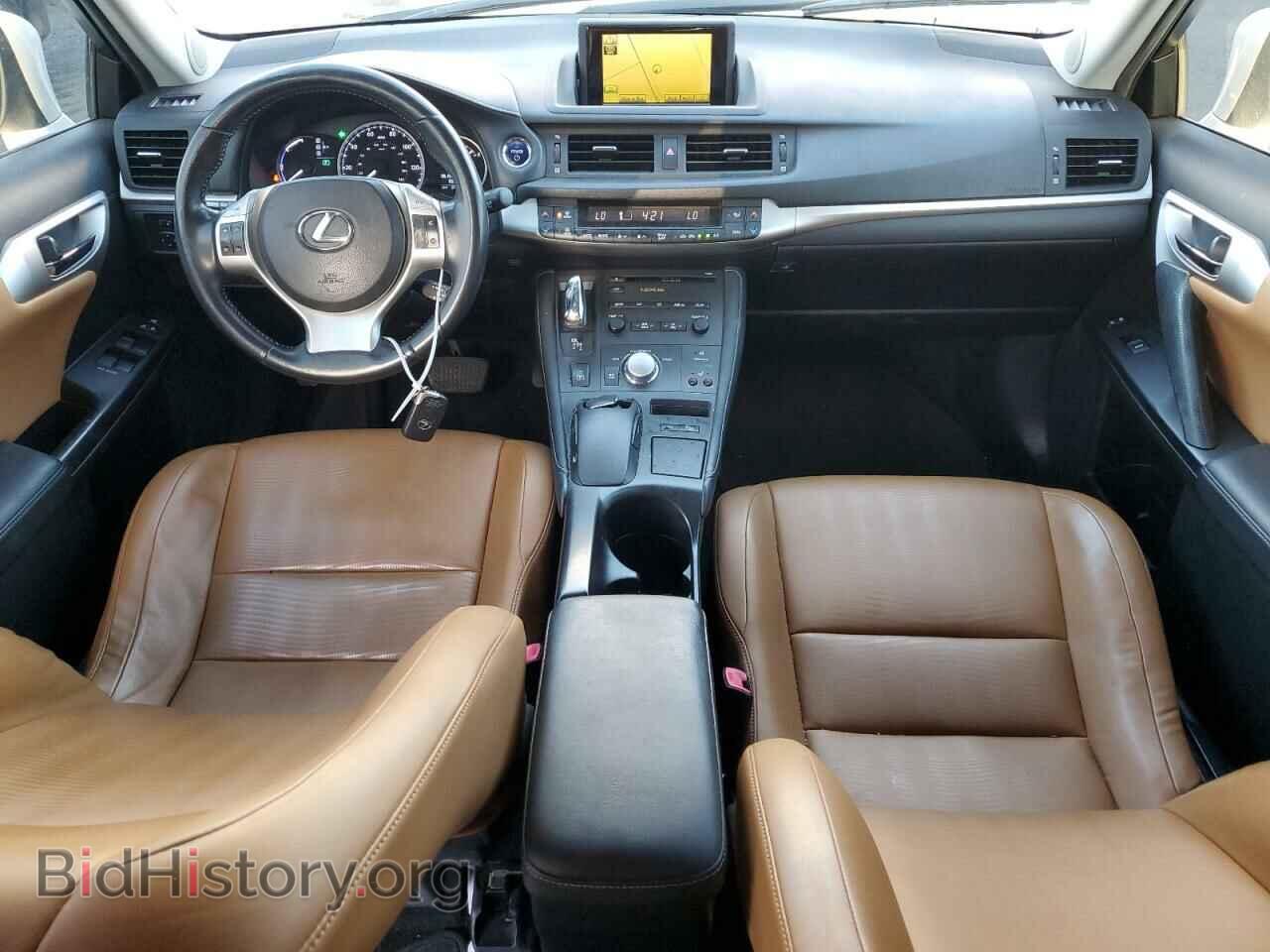 2011 LEXUS CT 200 - VIN: JTHKD5BH9B2016989 - Photo 8