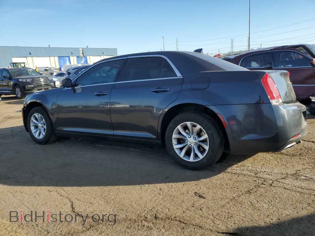 2015 CHRYSLER 300 - VIN: 2C3CCAAG3FH845505 - Фото 2