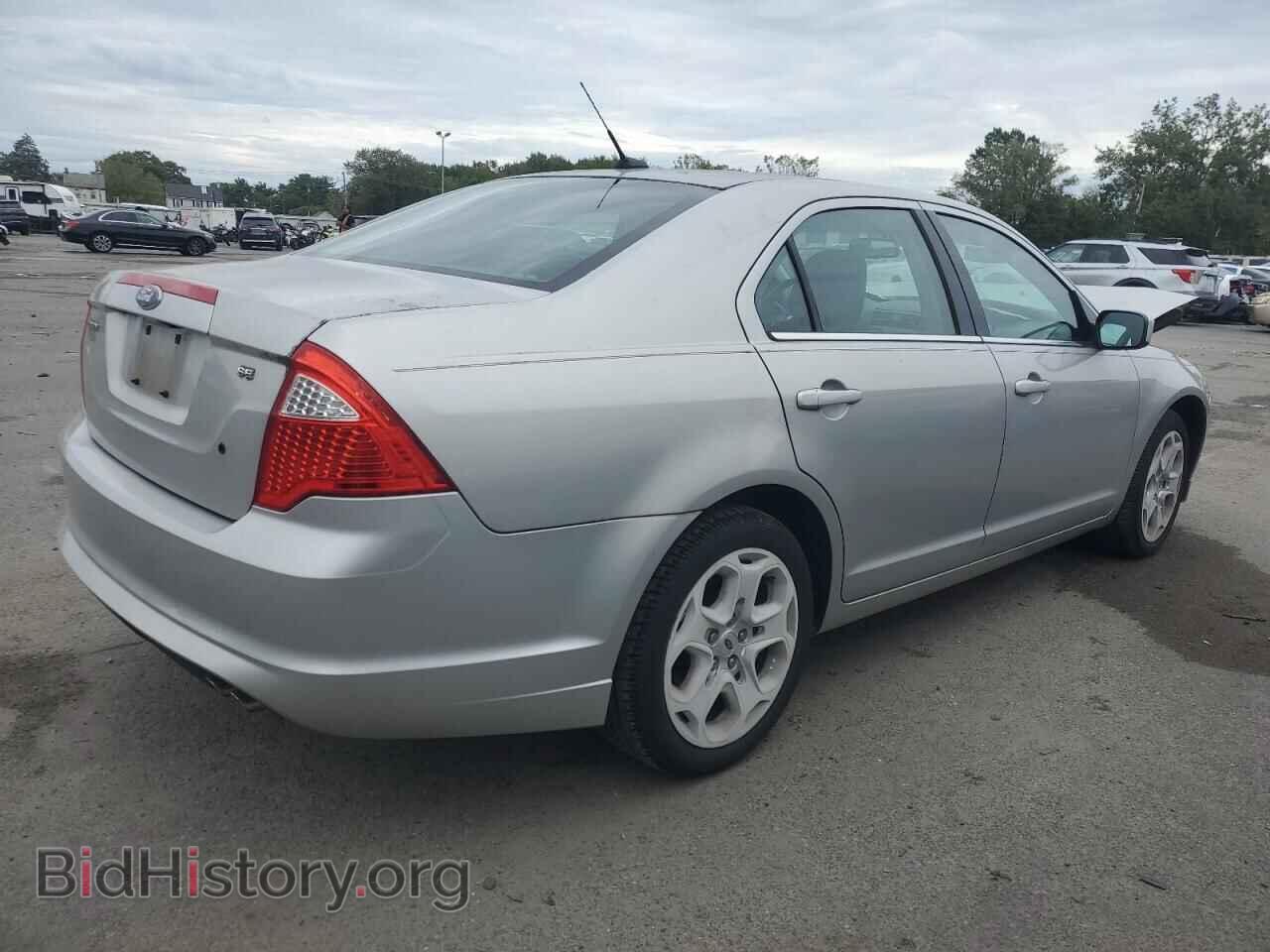 2010 FORD FUSION - VIN: 3FAHP0HA9AR371418 - Фото 3