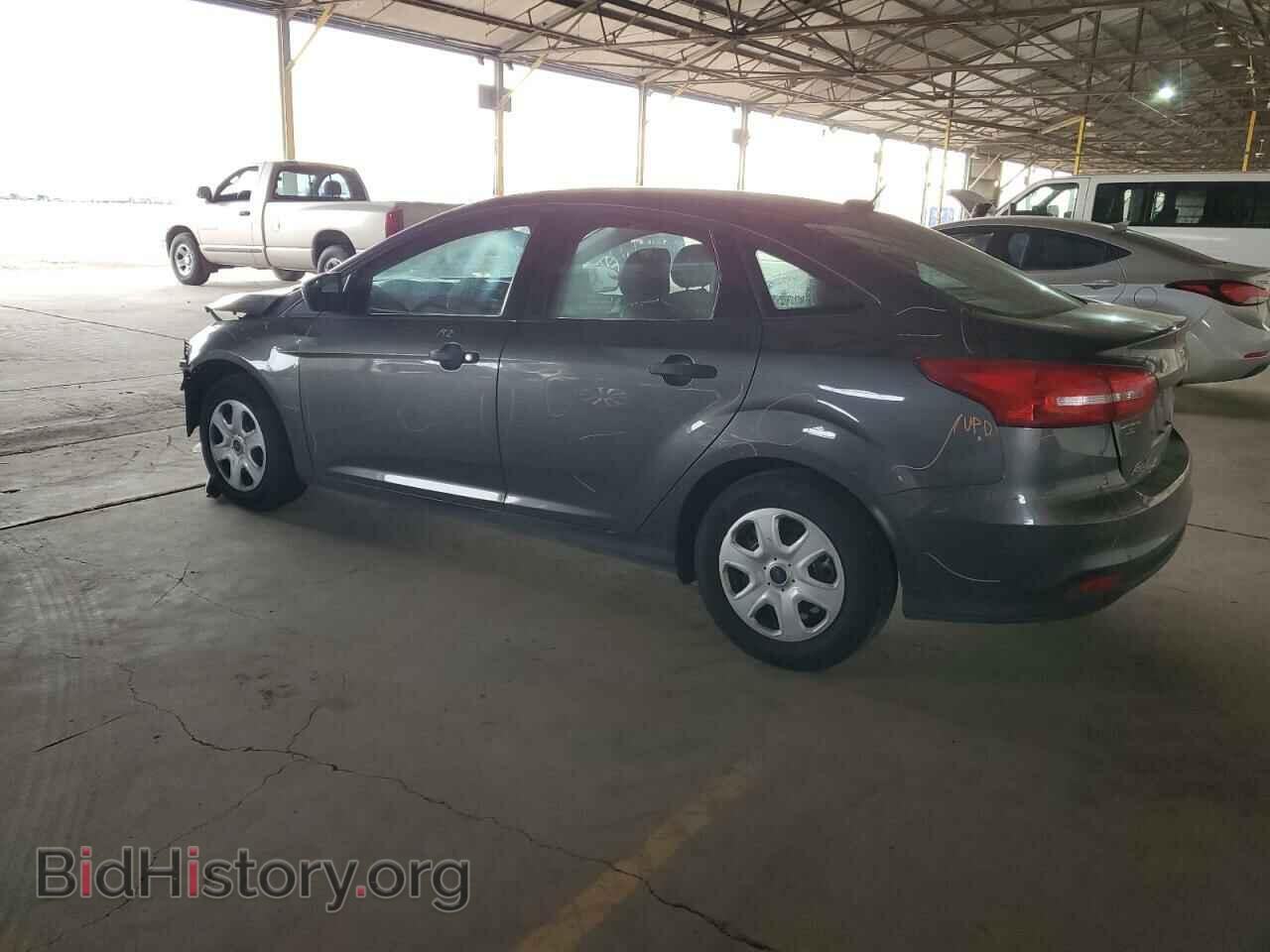 2017 FORD FOCUS - VIN: 1FADP3E23HL211413 - Photo 2