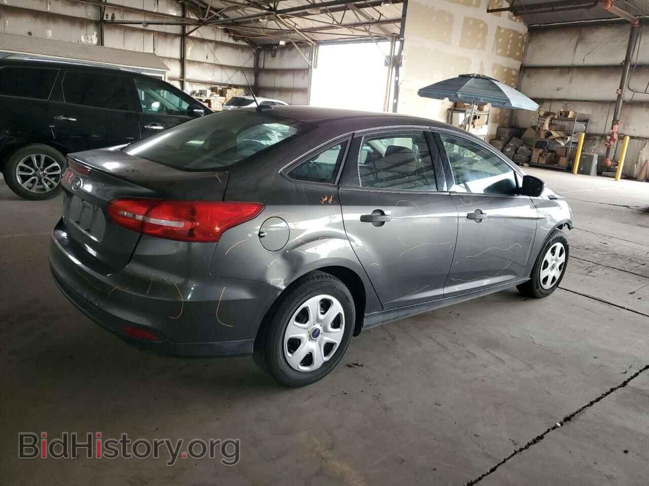 2017 FORD FOCUS - VIN: 1FADP3E23HL211413 - Photo 3