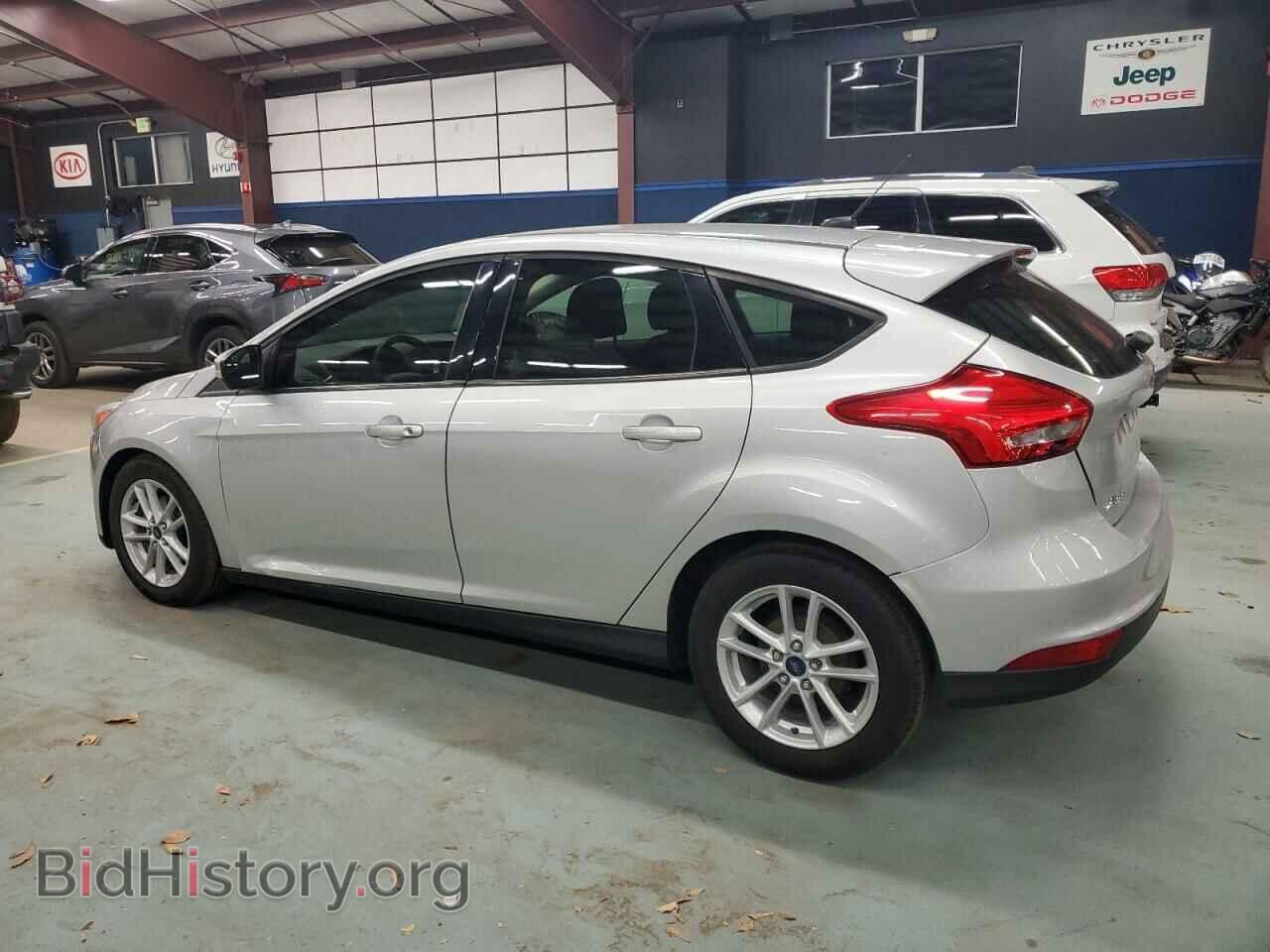 2017 FORD FOCUS - VIN: 1FADP3K2XHL271807 - Фото 2