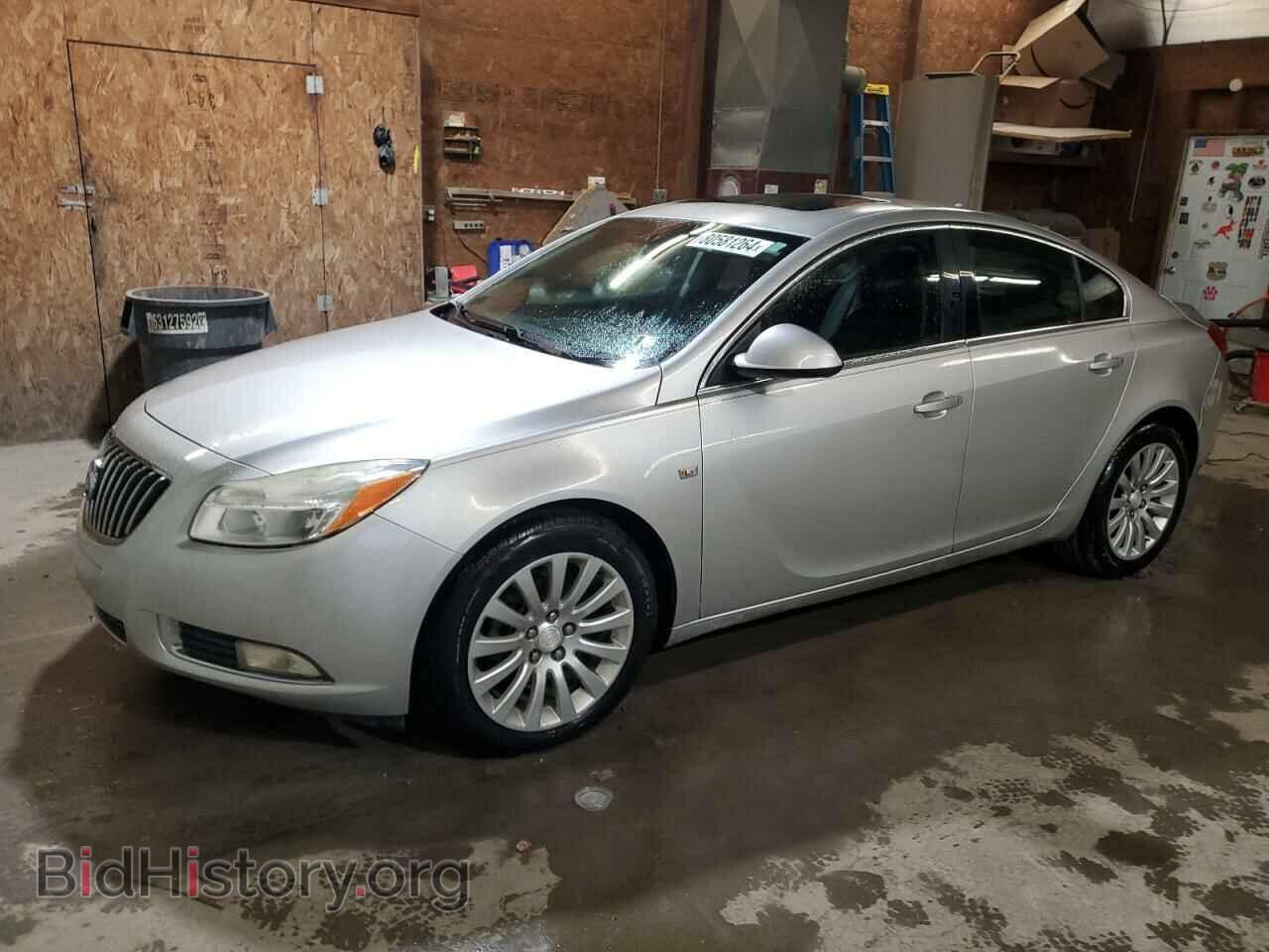 Photo W04GS5EC8B1001140 - BUICK REGAL 2011