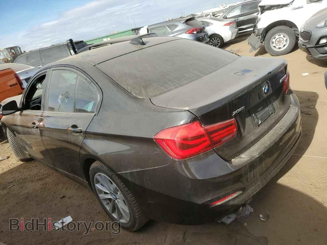 2018 BMW 3 SERIES - VIN: WBA8A3C52JA494704 - Фото 2