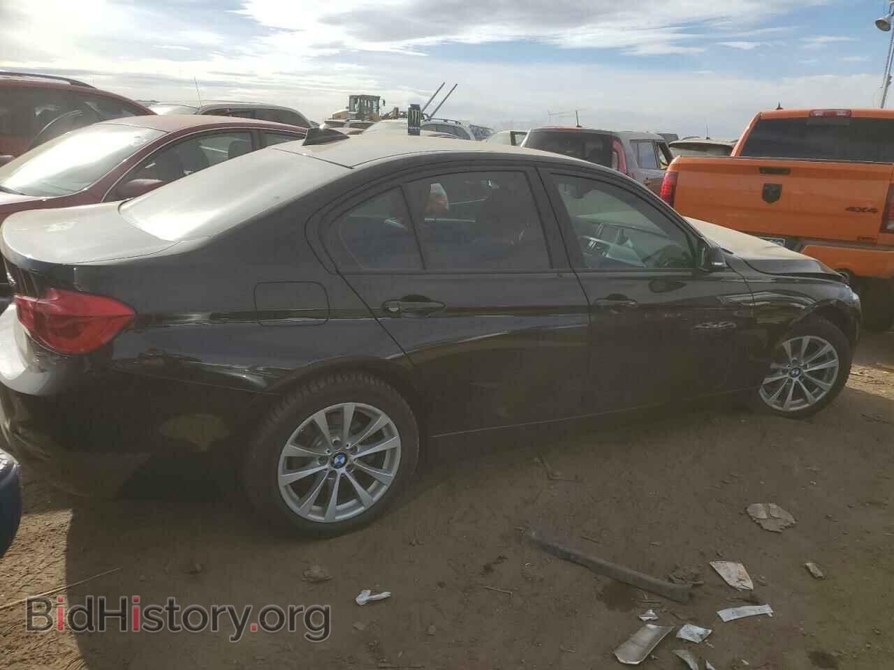 2018 BMW 3 SERIES - VIN: WBA8A3C52JA494704 - Фото 3