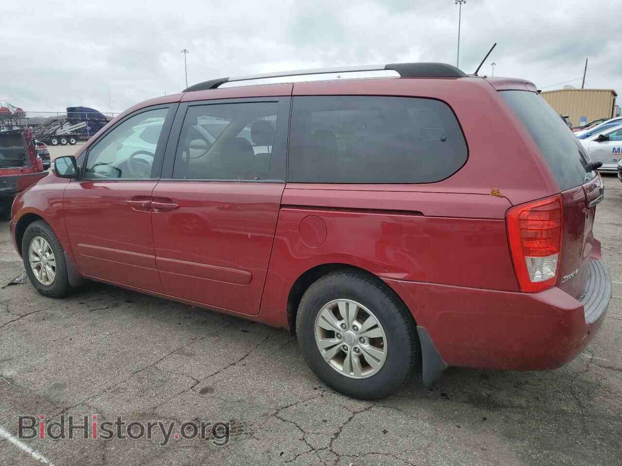 2011 KIA All Models - VIN: KNDMG4C78B6410011 - Photo 2