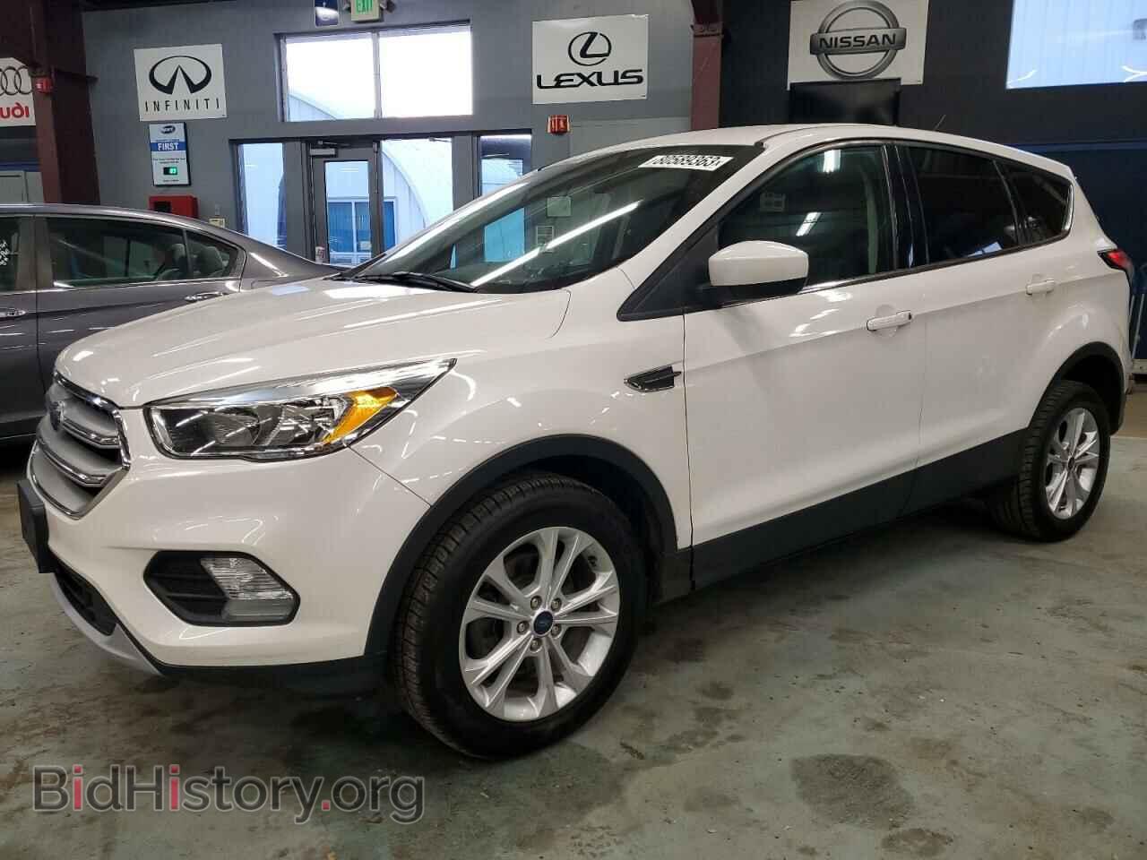 Фотография 1FMCU0GD3HUE49179 - FORD ESCAPE 2017