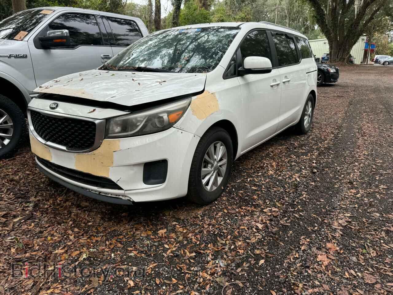 2015 KIA All Models - VIN: KNDMB5C19F6066274 - Фото 2