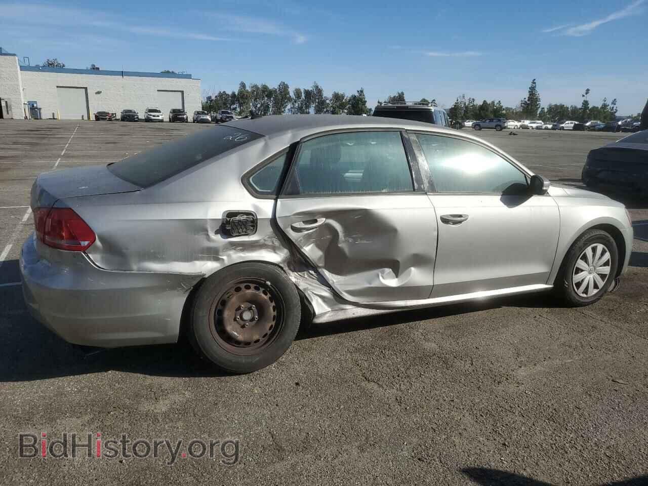 2013 VOLKSWAGEN PASSAT - VIN: 1VWAP7A33DC042679 - Фото 3
