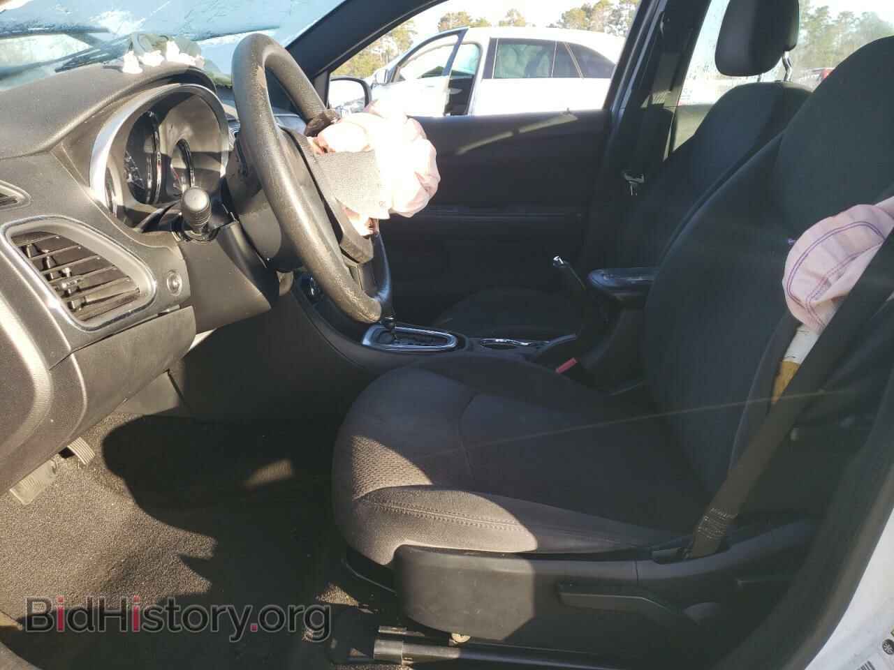 2014 CHRYSLER 200 - VIN: 1C3CCBAB1EN210508 - Photo 7