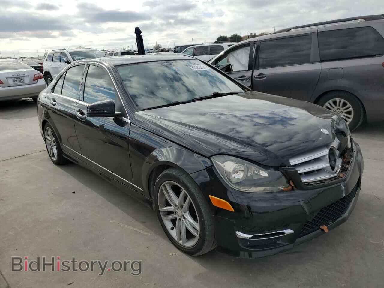 2013 MERCEDES-BENZ C-CLASS - VIN: WDDGF4HB7DA825260 - Фото 4
