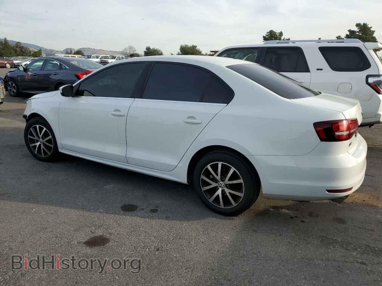 2017 VOLKSWAGEN JETTA - VIN: 3VW2B7AJ2HM313236 - Фото 2