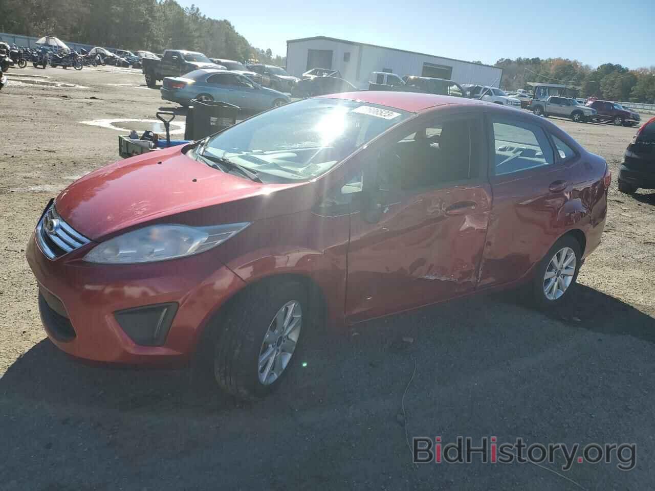 Photo 3FADP4BJ6DM174660 - FORD FIESTA 2013