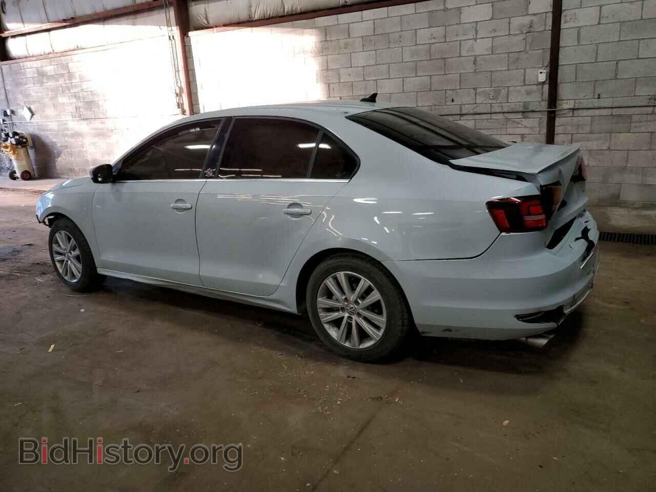 2017 VOLKSWAGEN JETTA - VIN: 3VWDB7AJ5HM302434 - Фото 2