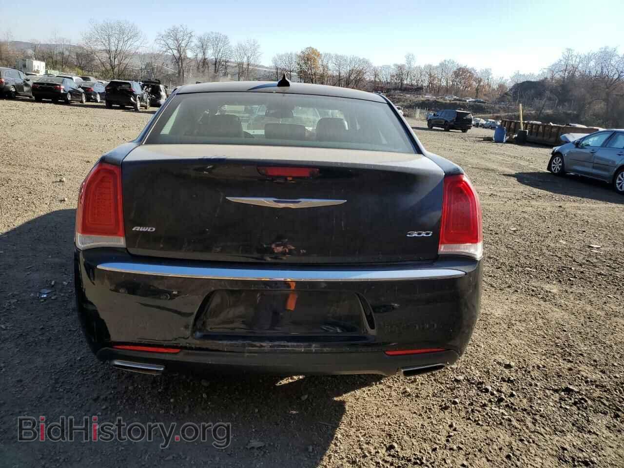 2018 CHRYSLER 300 - VIN: 2C3CCARG3JH191800 - Фото 6