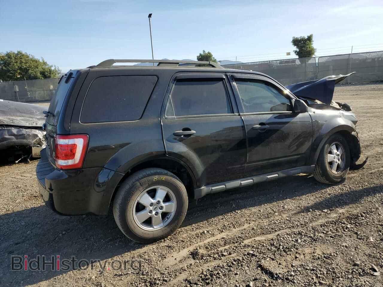 2012 FORD ESCAPE - VIN: 1FMCU0DG8CKB18276 - Фото 3