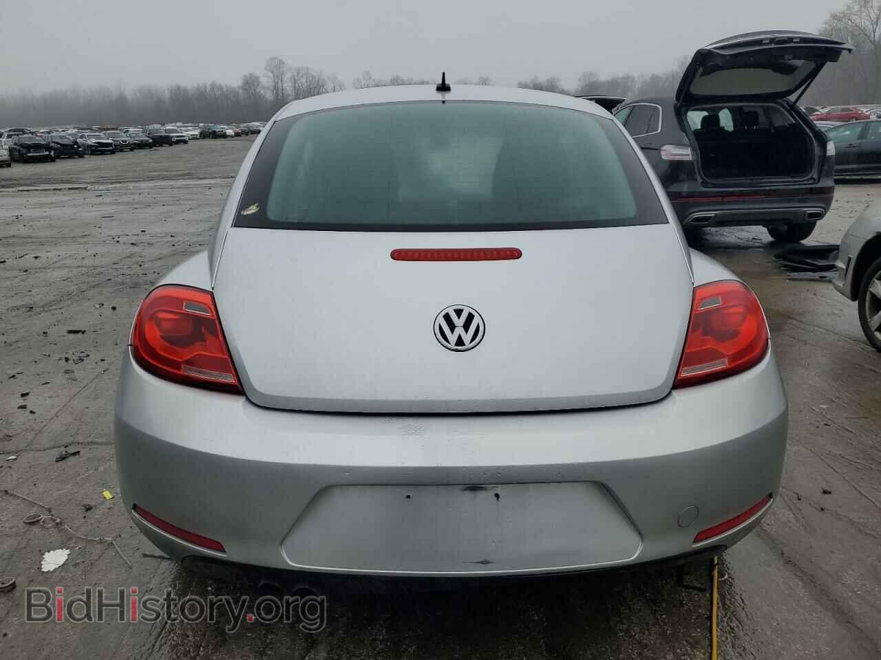 2014 VOLKSWAGEN BEETLE - VIN: 3VWFP7AT9EM605370 - Фото 6