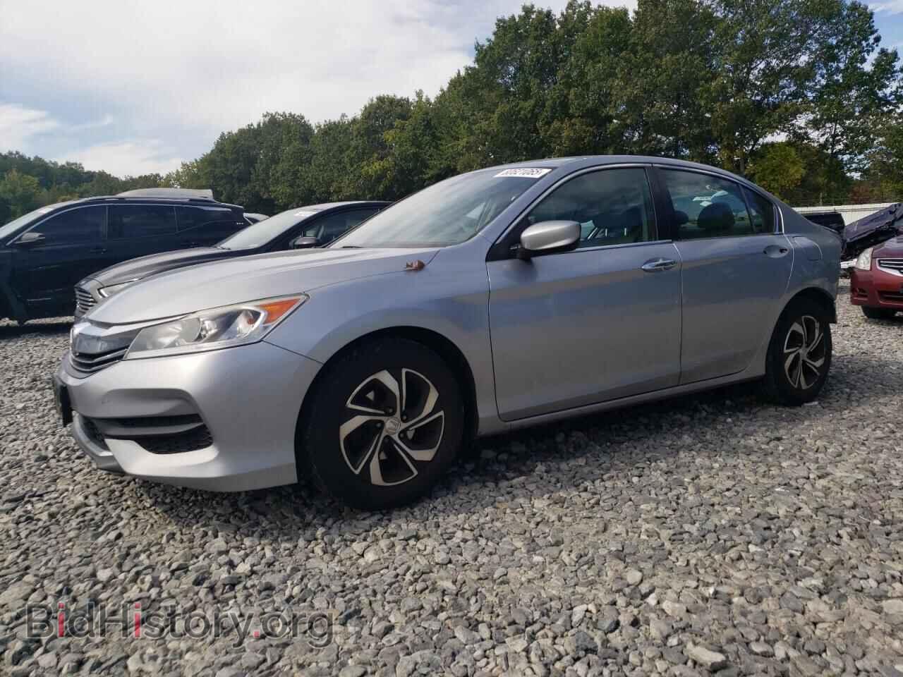 Photo 1HGCR2F34HA124330 - HONDA ACCORD 2017