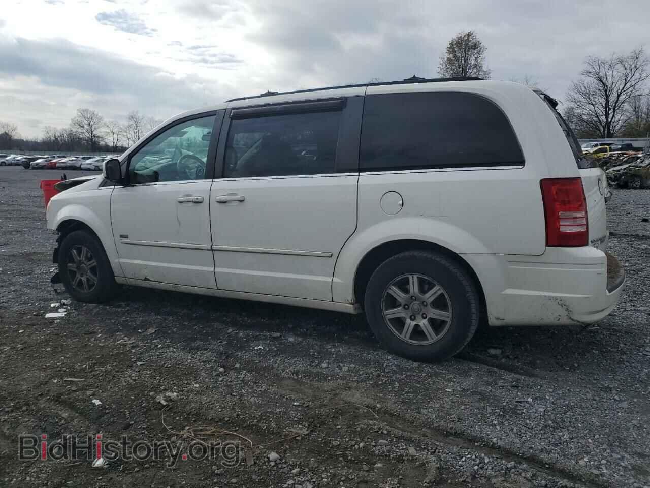 2008 CHRYSLER MINIVAN - VIN: 2A8HR54P98R740945 - Фото 2
