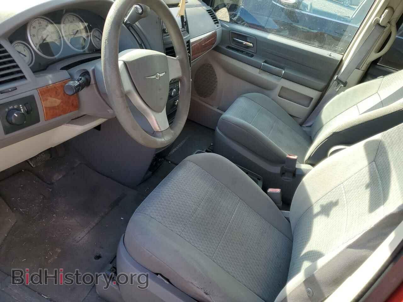 2008 CHRYSLER MINIVAN - VIN: 2A8HR44H08R838264 - Фото 7