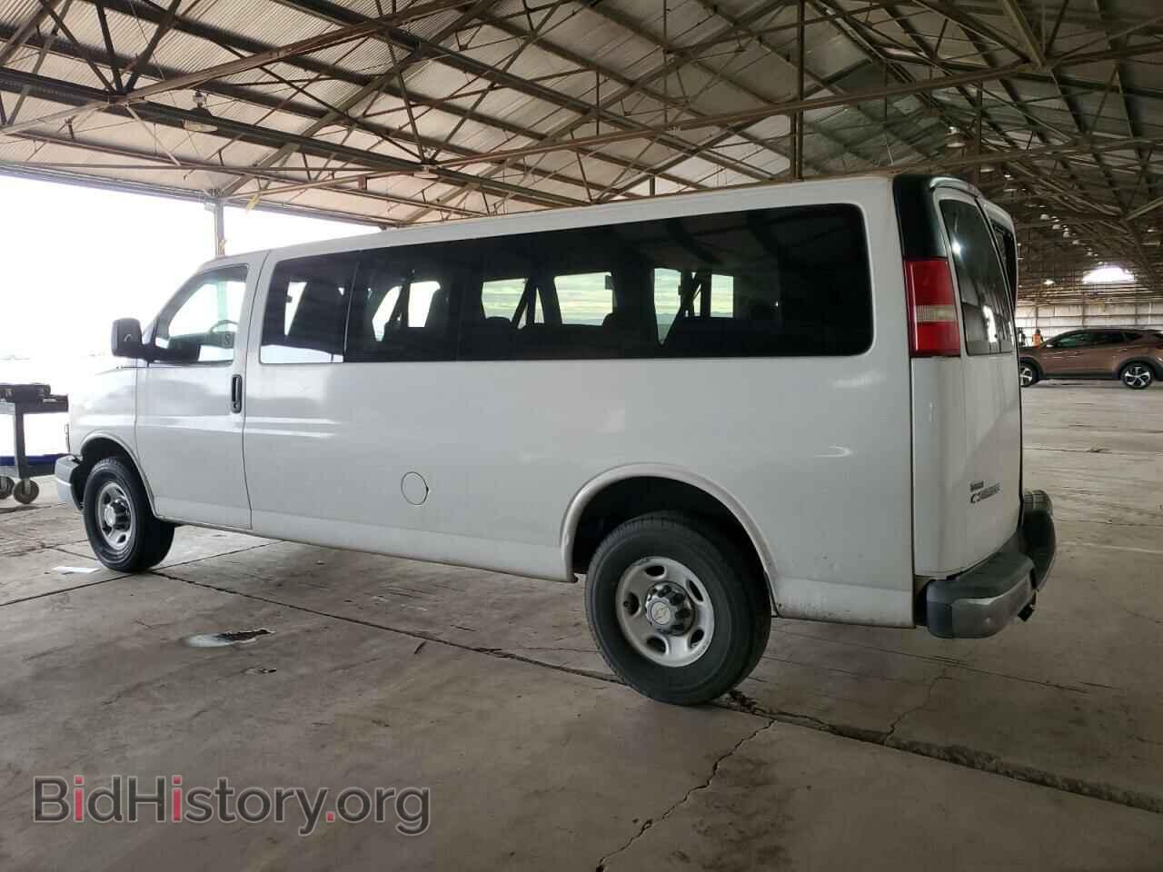 2010 CHEVROLET EXPRESS - VIN: 1GA2G1DG2A1115463 - Фото 2