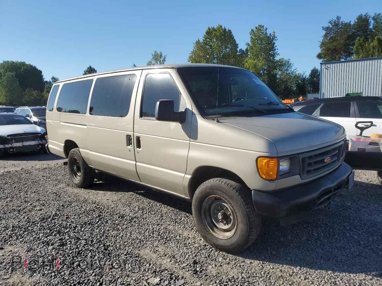 2007 FORD ALL Models - VIN: 1FBSS31L87DB32993 - Фото 4