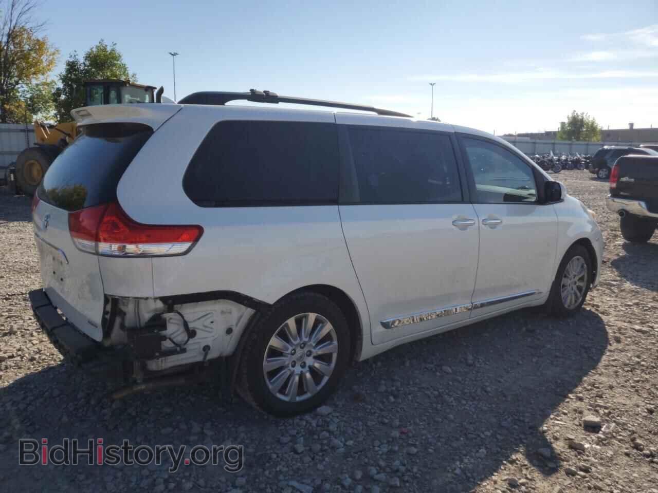 2013 TOYOTA All Models - VIN: 5TDYK3DC2DS358948 - Фото 3