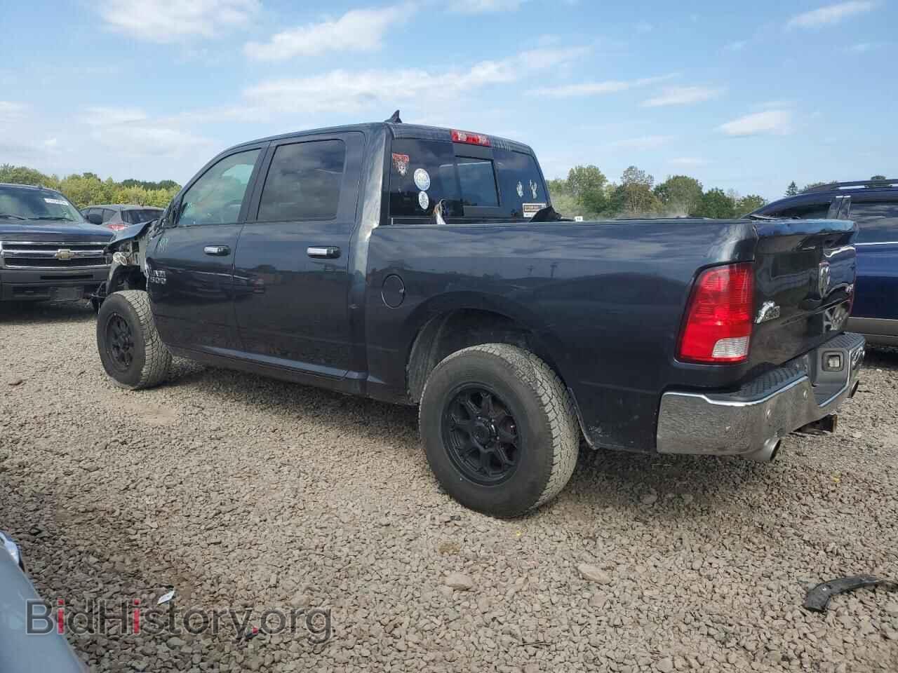 2017 RAM 1500 - VIN: 1C6RR7LT2HS587272 - Photo 2