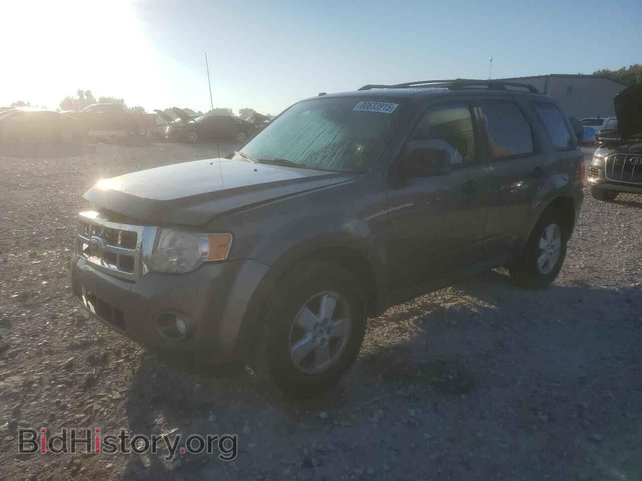 Photo 1FMCU9D71AKA69066 - FORD ESCAPE 2010